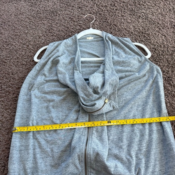 2 FOR $20 J Crew Gray Zip Up Vest Top Draped Sleeveless Size XS - Picture 10 of 10